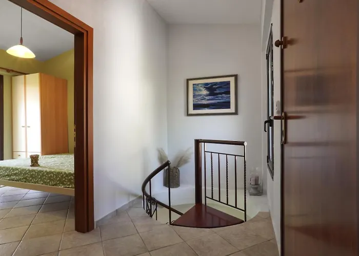 Garden House Villa Elani