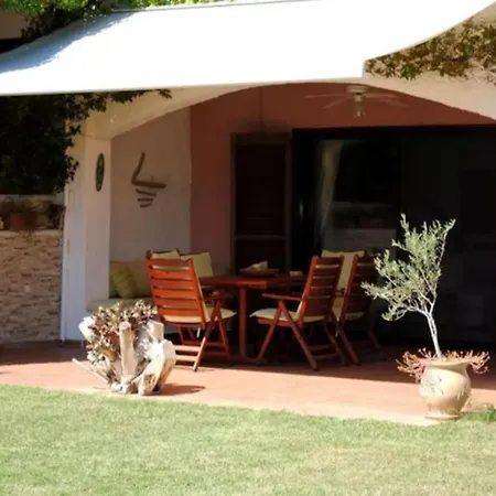 Garden House Villa *