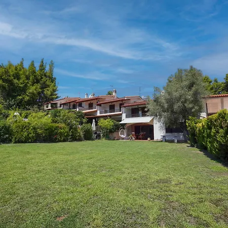 Garden House-chalkidiki Oikies Olga