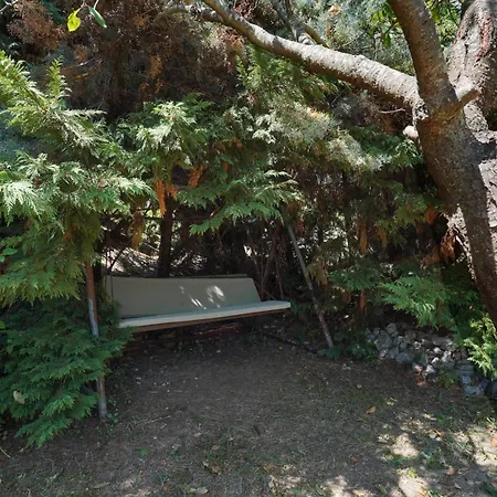 Garden House * Elani