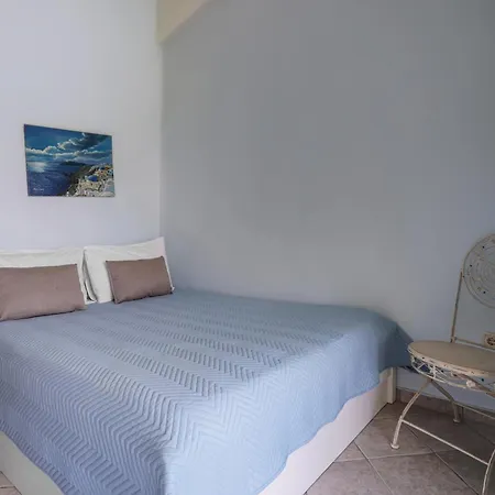 Vila Garden House Elani