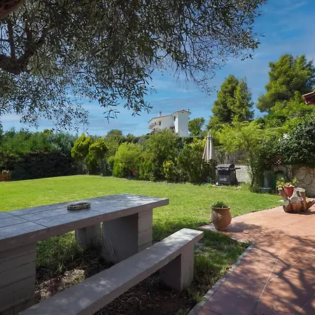 Villa Garden House